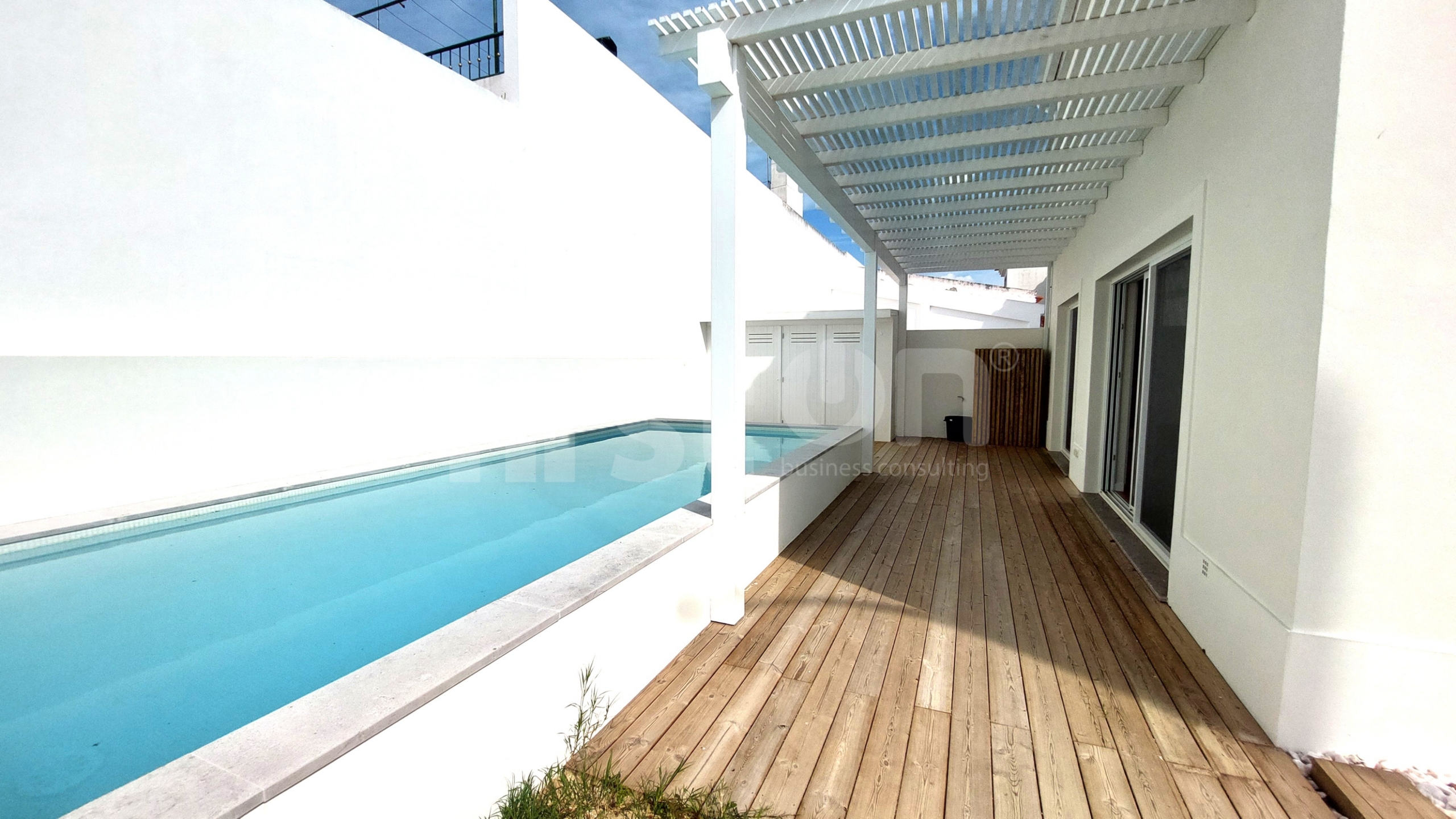 16 – Terraco Piscina Moradia T4 Duplex com Piscina, Alcácer do Sal