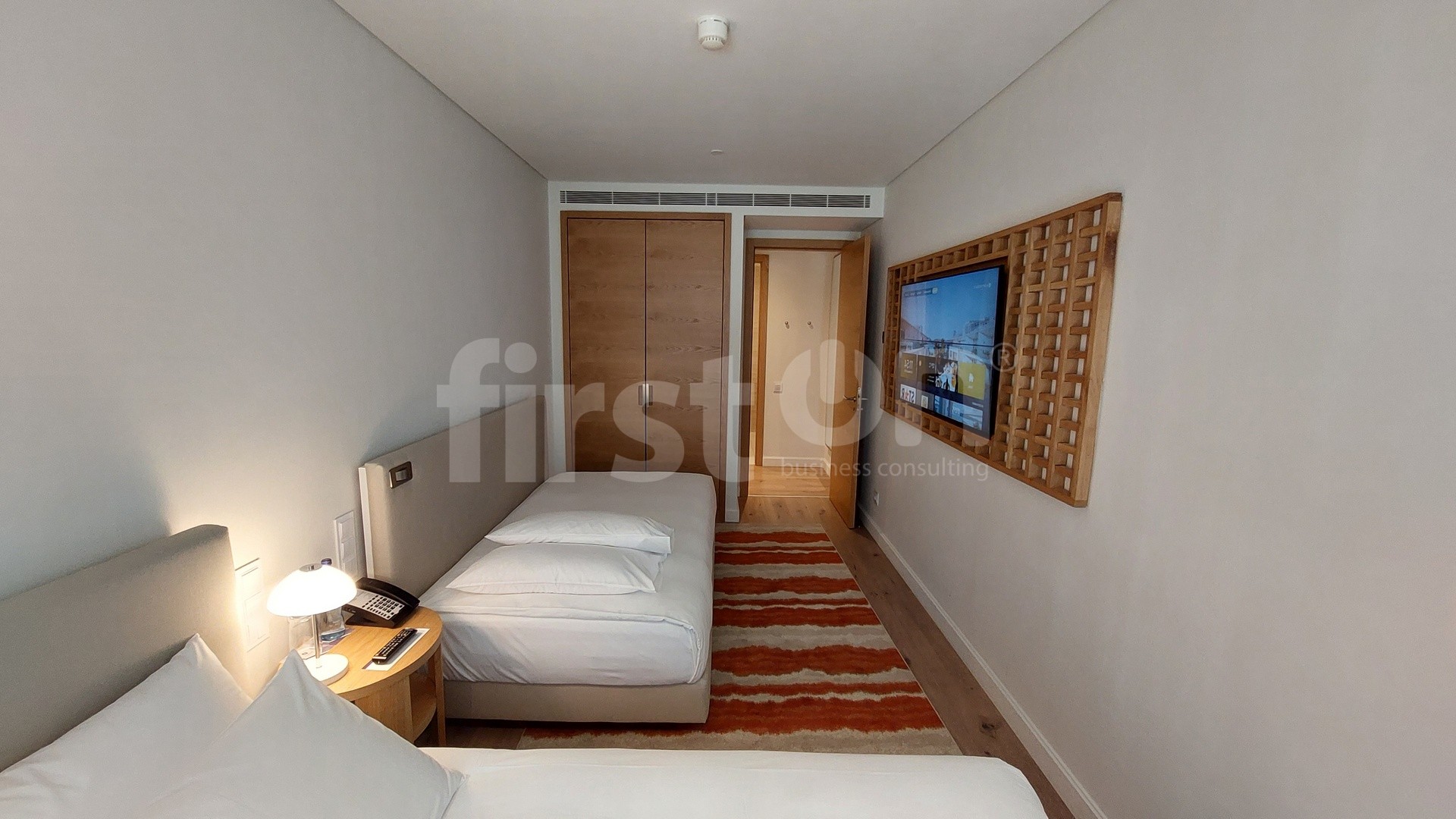 Apartamento T2 Duplex, Lisboa – Belém (CX6)