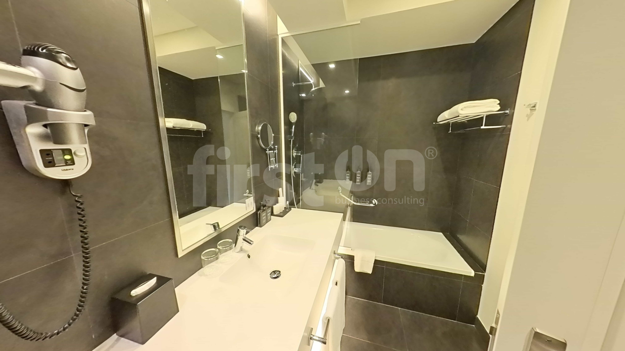 Apartamento T1, Cascais – Quinta da Marinha (B341)